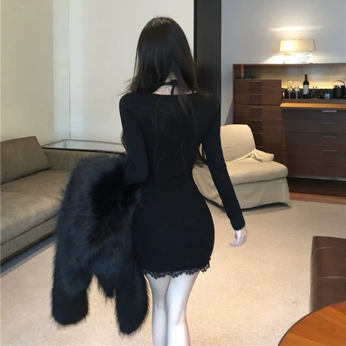 Lace patchwork waist cinching sexy hip hugging short skirt