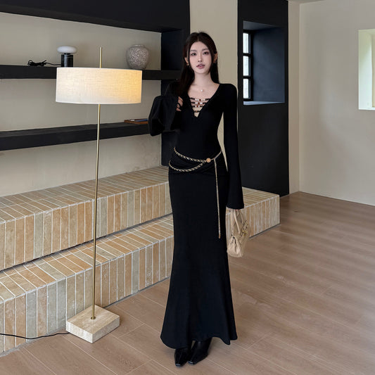 Deep V Beaded Royal Sister Wind Spicy Girl Waist Pack Hip Dress