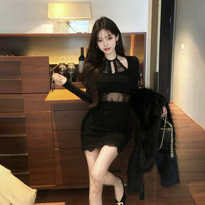 Lace patchwork waist cinching sexy hip hugging short skirt