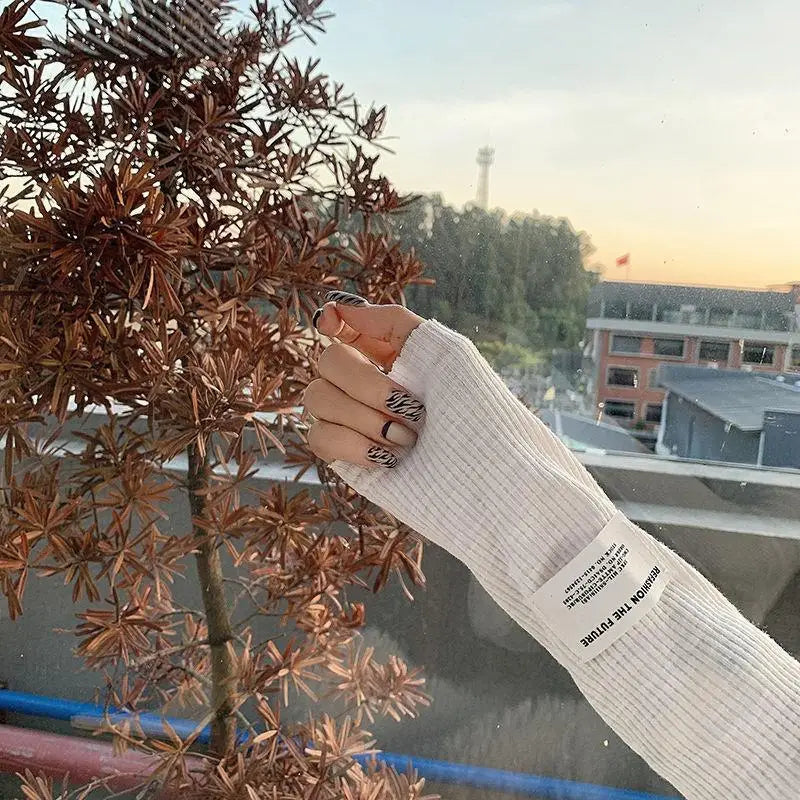 Clothing T Shirt Woman Beige Korean Fashion Streetwear Clothes Top Cute Women's Tshirt High Quality Aesthetic Hot Pullover