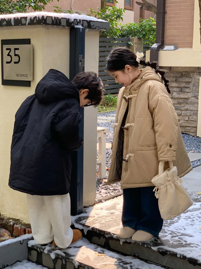 Children's jacket 2025 winter boys and girls Korean version thickened horn buckle coat children's casual hooded medium and long