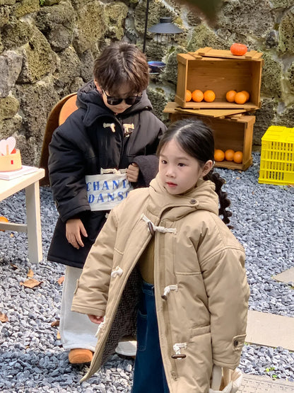 Children's jacket 2025 winter boys and girls Korean version thickened horn buckle coat children's casual hooded medium and long