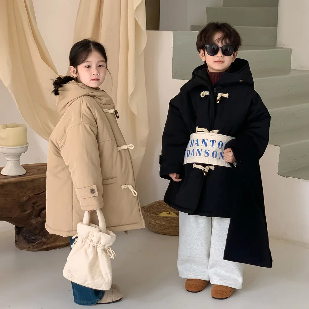Children's jacket 2025 winter boys and girls Korean version thickened horn buckle coat children's casual hooded medium and long